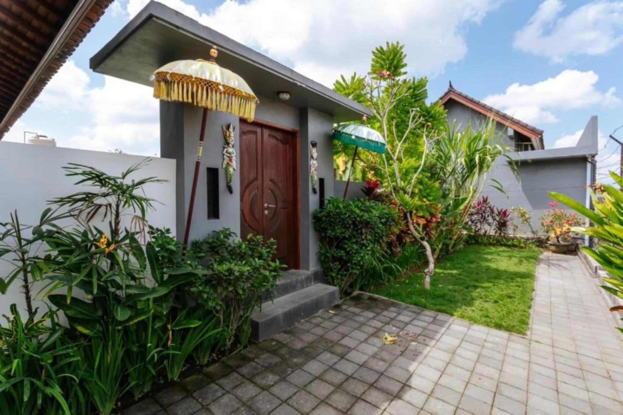 Carik Bali Guest House Canggu Kültér fotó