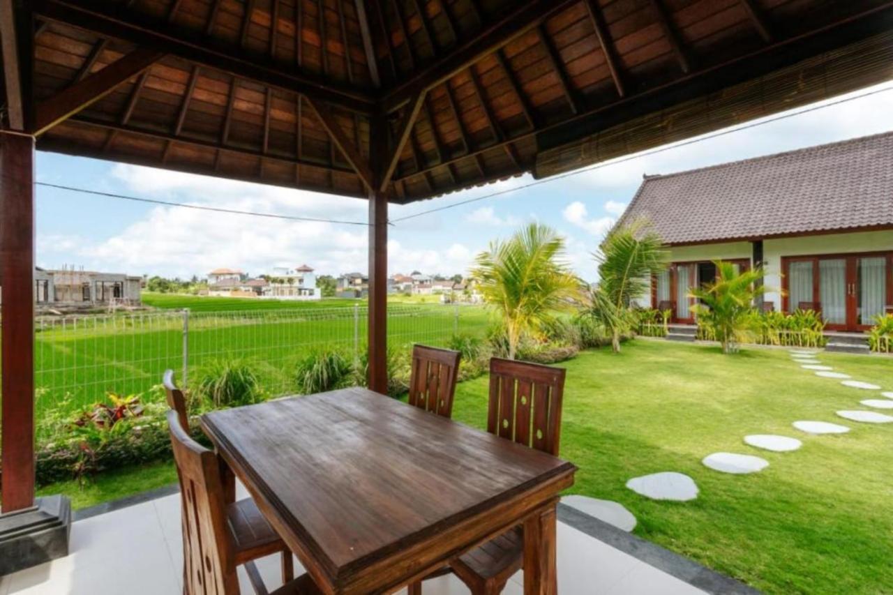 Carik Bali Guest House Canggu Kültér fotó